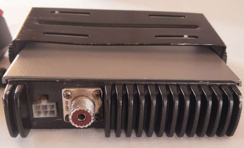 QD Electronics BANTAM MX Mid band 66-88MHz 80 channel base station Radio